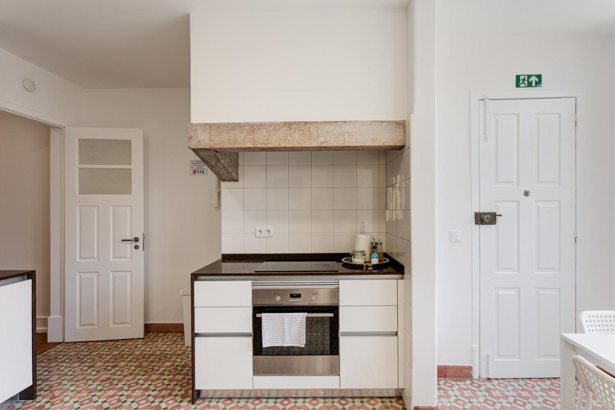 Home Out Rooms & Apartments Apartment *