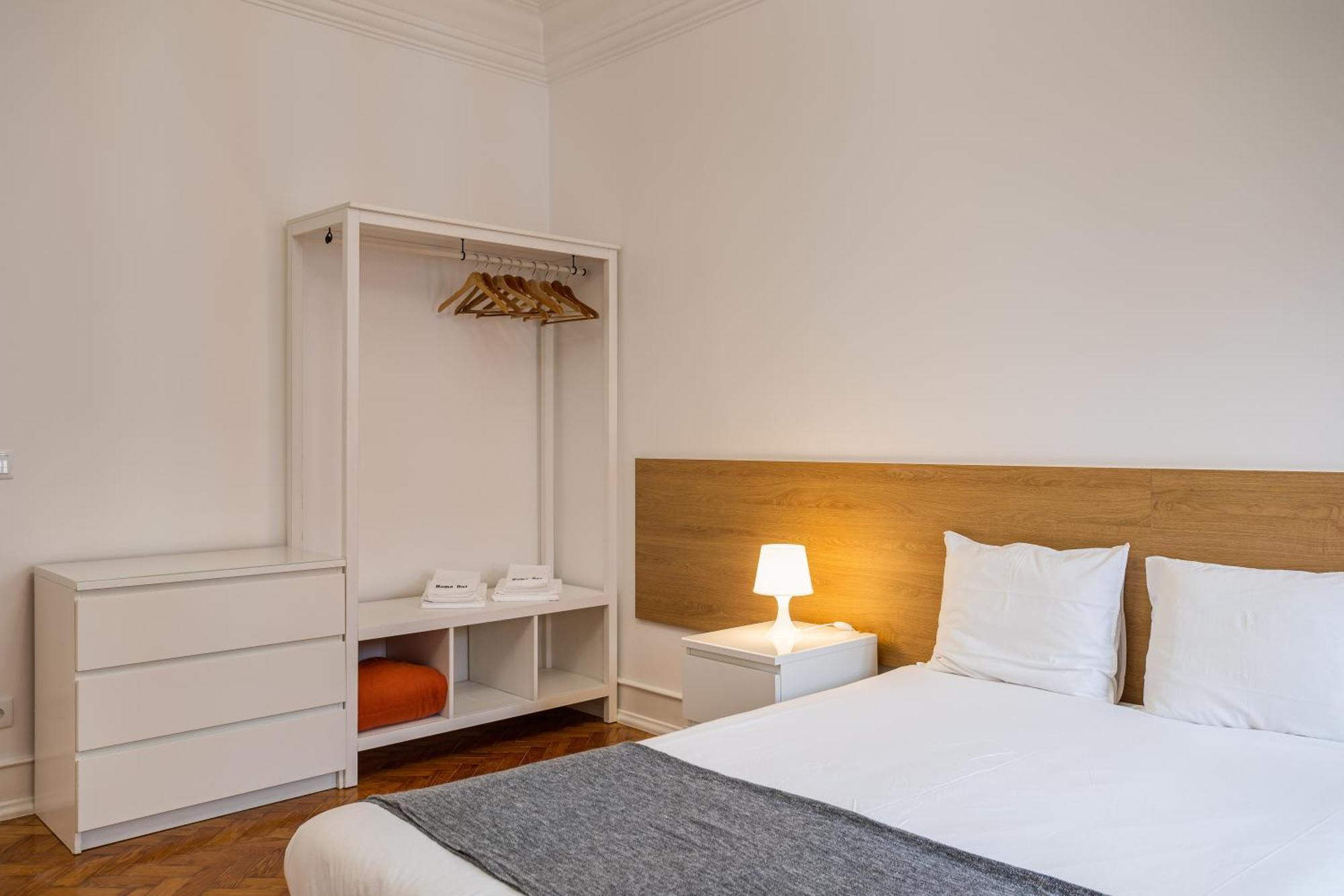 Out & Apartamento